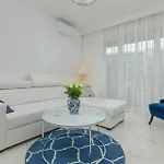 Ambra Marina - Basen & Apartamento Dziwnów