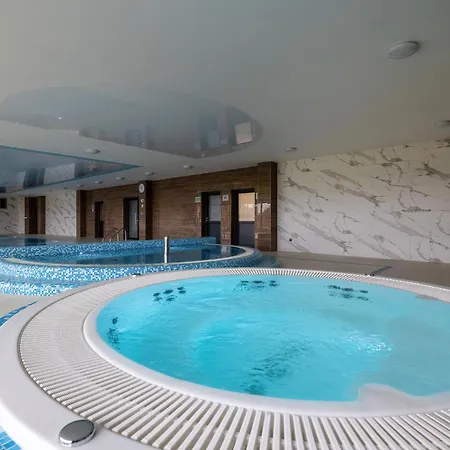 Ambra Marina - Basen & Apartmán Dziwnów