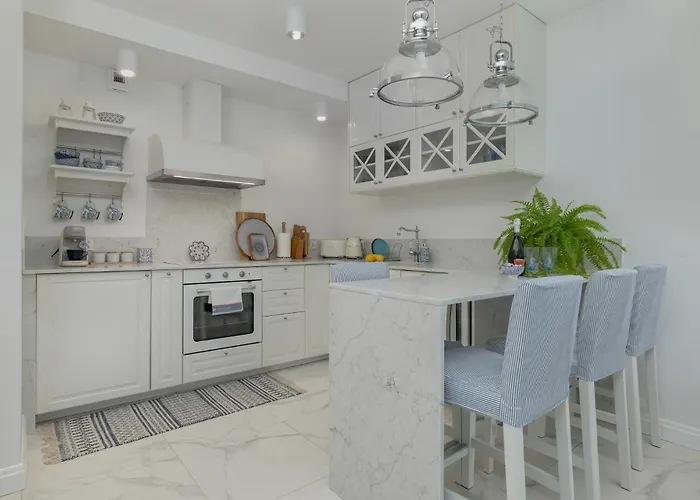 Ambra Marina - Basen &