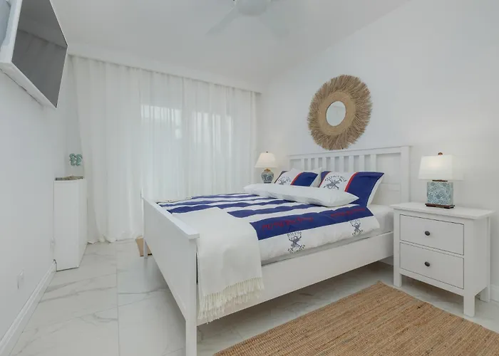 Ambra Marina - Basen &