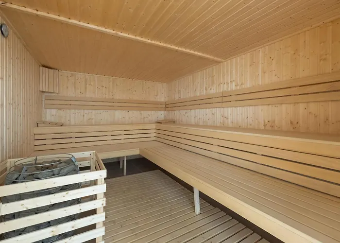 Ambra Marina - Basen & Διαμέρισμα